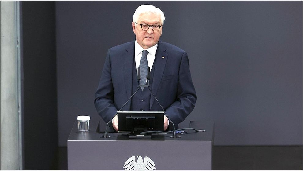 Almanya'da Steinmeier Yeniden Cumhurbaşkanı Seçildi