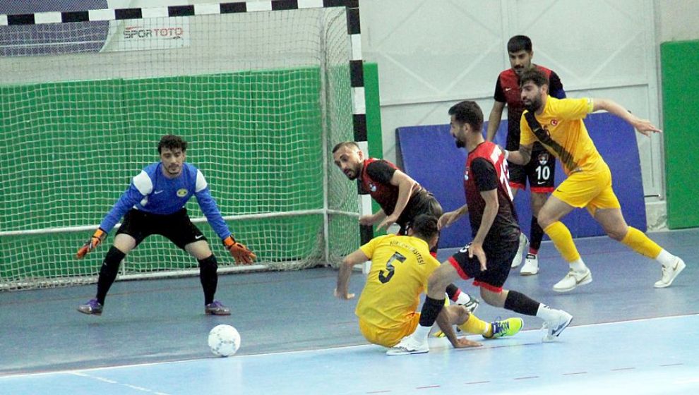 Futsal Ligi Ön Eleme Turu Malatya'da Başladı