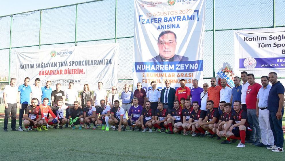 Muharrem Zeyno Futbol Turnuvası Başladı