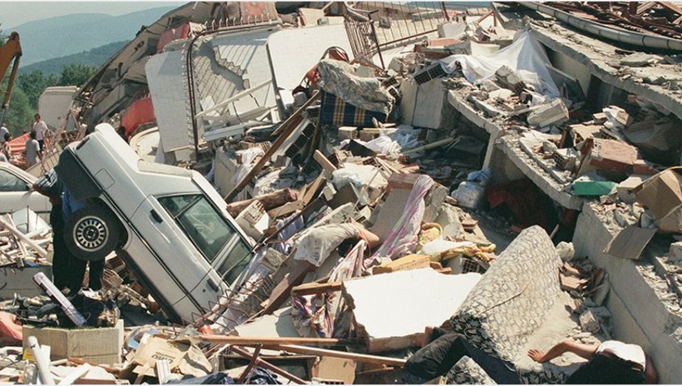17 Bin 480 Kişinin Öldüğü Depremin 23'üncü Yılı