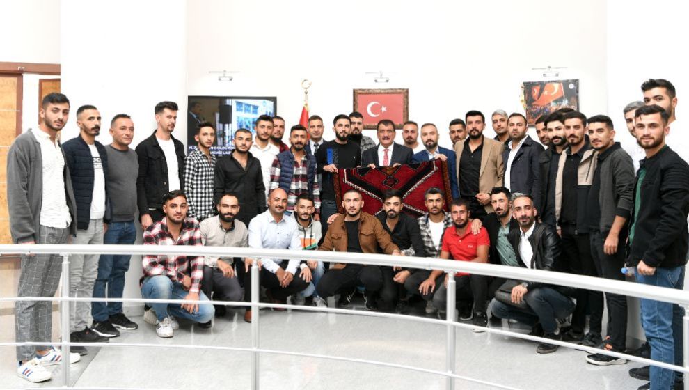 Drejanlı Gençlerden Başkan Gürkan'a Ziyaret