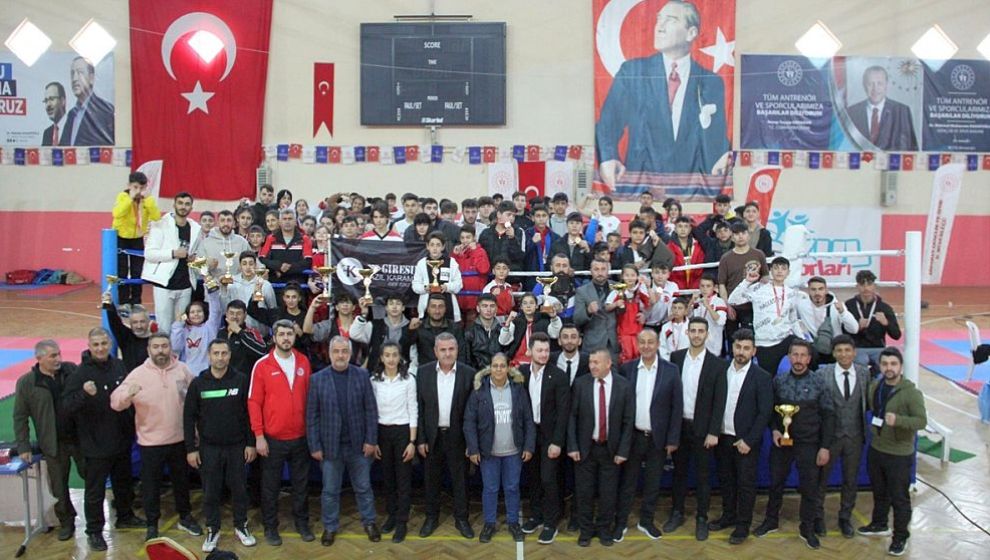 Malatyalı Kick Boksçular Ardahan'da Başarılı Oldu