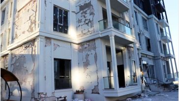 'Depreme Dayanıklı' Dediler, Cümbür Cemaat Temel Attılar, Deprem Vurdu