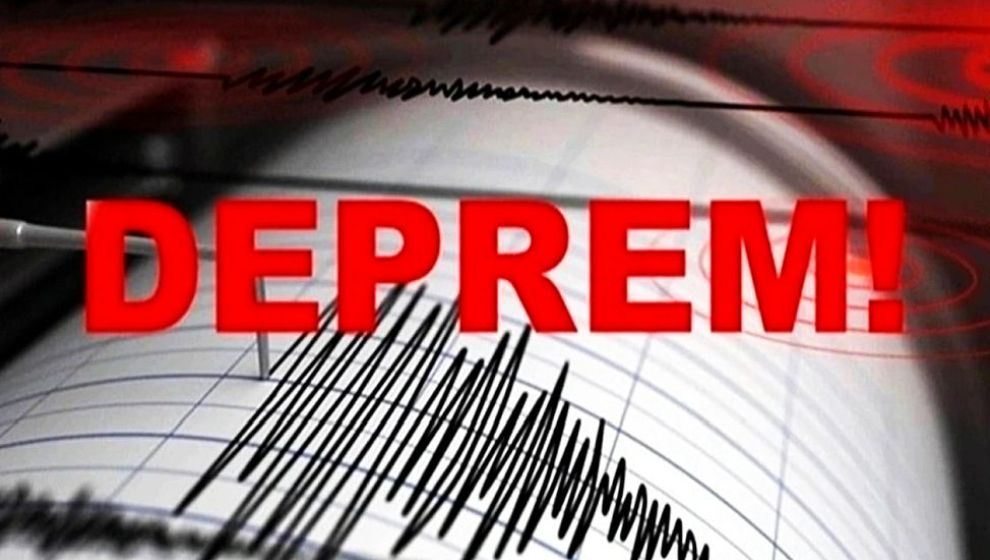 İzmir Açıklarında 5.1'lik Deprem