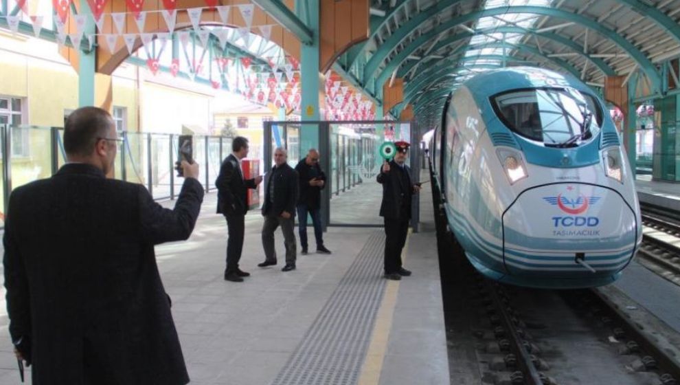 Malatya- Sivas Arasında Bölgesel Tren Seferi Başlıyor