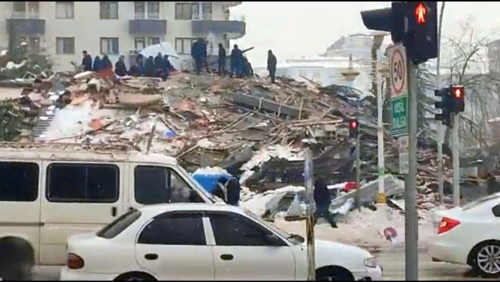 Depremde Çöken Bina Nedeniyle 10 Milyon TL Tazminat Talebi