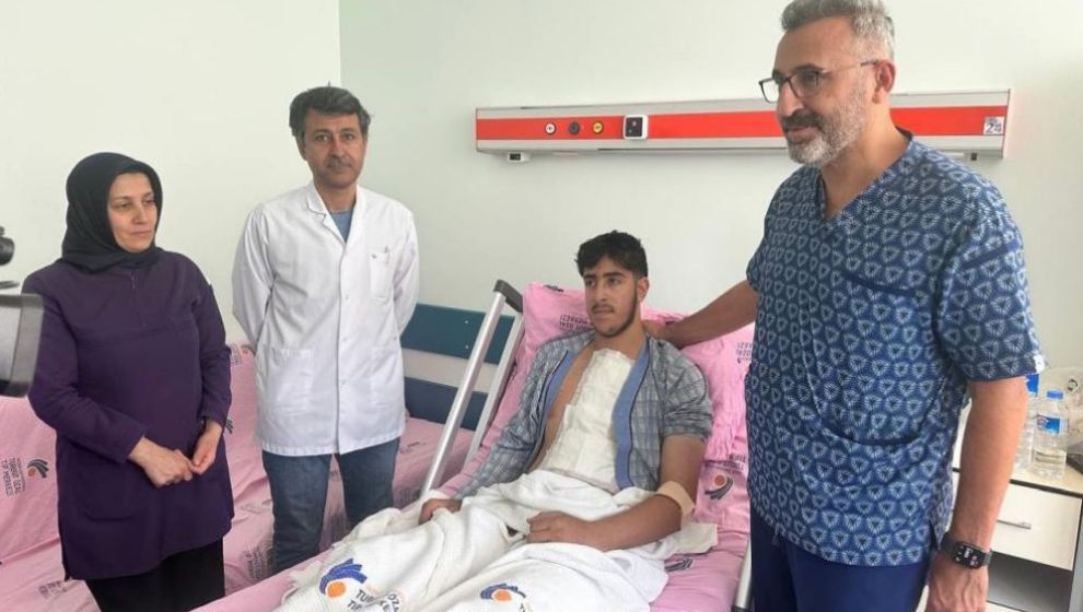 Şah Damarı Yırtılan Genç TÖTM'de Hayata Döndürüldü