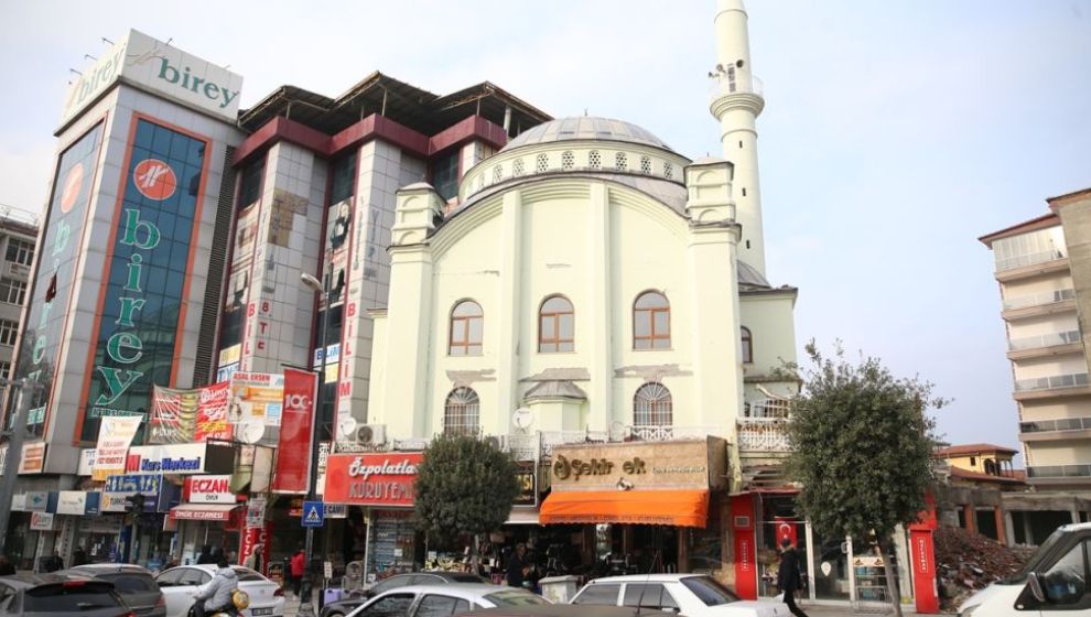Deprem Hasarlı Tekke Camisi de Yıkılıp Yeniden Yapılacak