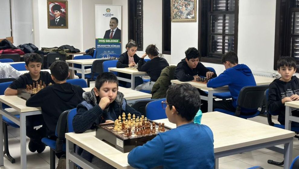 Semt Konakları Arasında Satranç Turnuvası Düzenlendi