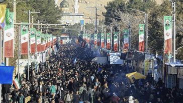 İran'da Süleymani'nin Mezarı Yakınında İki Patlama, 95 Ölü