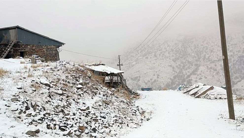 Malatya'nın Yüksek Kesimleri Kar Yağışı İle Beyaza Büründü