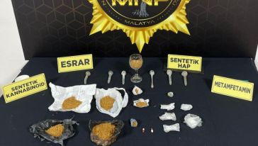 Narkotik Polisin Torbacı Operasyonunda 3 Tutuklama