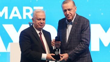 Prof.Dr. Sezai Yılmaz, Ödülünü Cumhurbaşkanı Erdoğan'dan Aldı