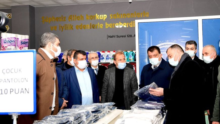 Büyükşehir'den İhtiyaç Sahiplerine 12 Milyonluk Yardım