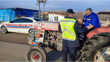 Jandarmadan Trafikteki Tarım Araçlarına Denetim