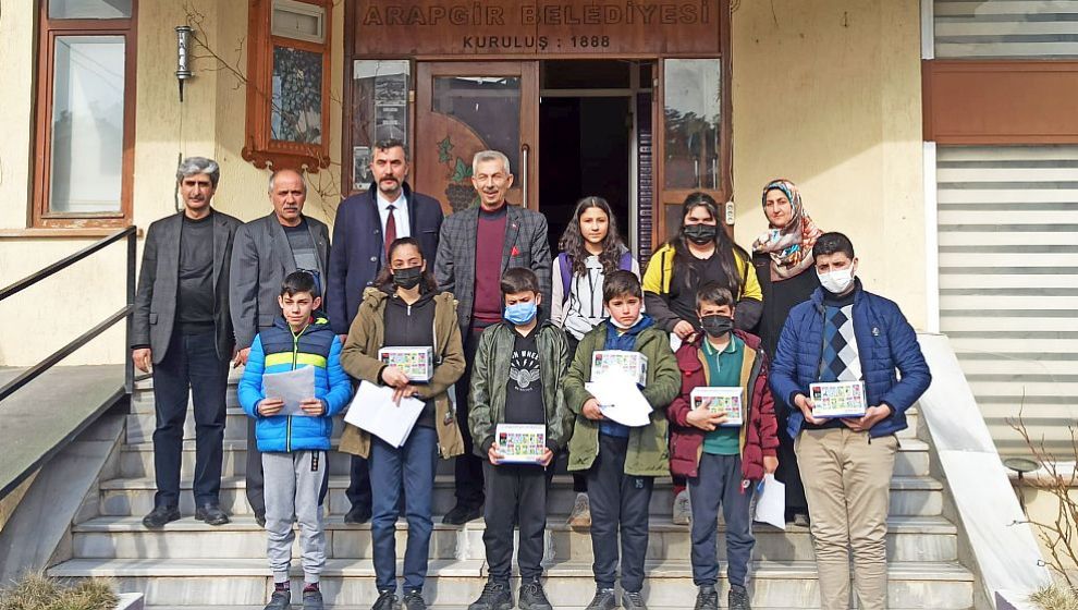 Belediye Başkanından İlçeyle İlgili Bilgi Aldılar