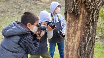 Çocuk Yaşta Fotoğrafçılığı Öğreniyorlar