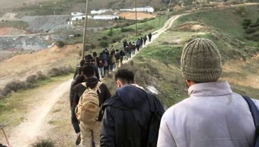 'Düzenli İstila' Sürüyor!. 32 Kaçak Afganistanlı Yakalandı