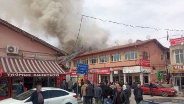 İlçedeki İş Merkezinde Yangın Çıktı