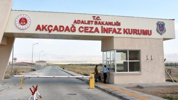 "Kur'an-ı Kerimlerin Toplatıldığı İddiaları Külliyen Yalan"