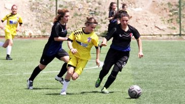 Malatya Bayanlarspor  Gol Yağdırdı: 10-1