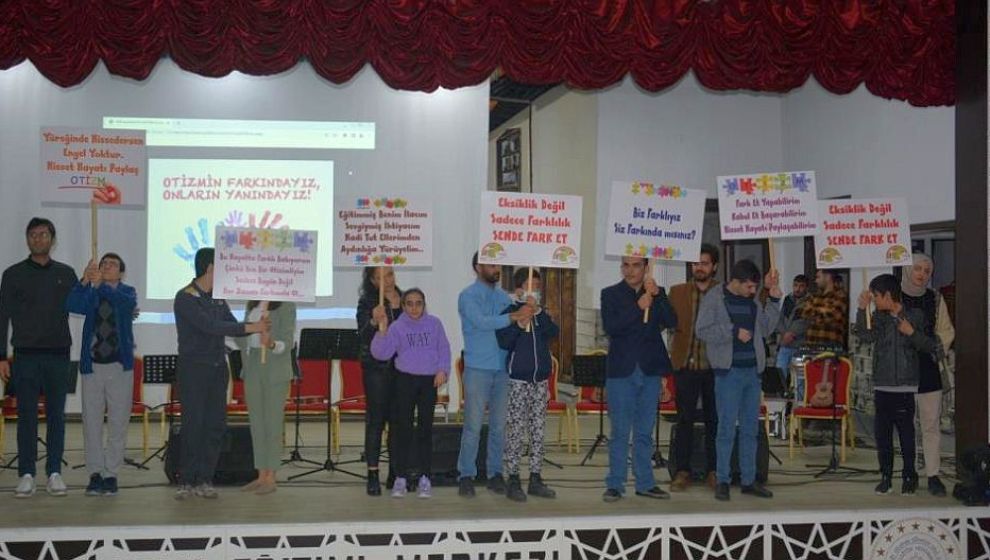 Malatya'da Otizm Farkındalık Programı Düzenlendi