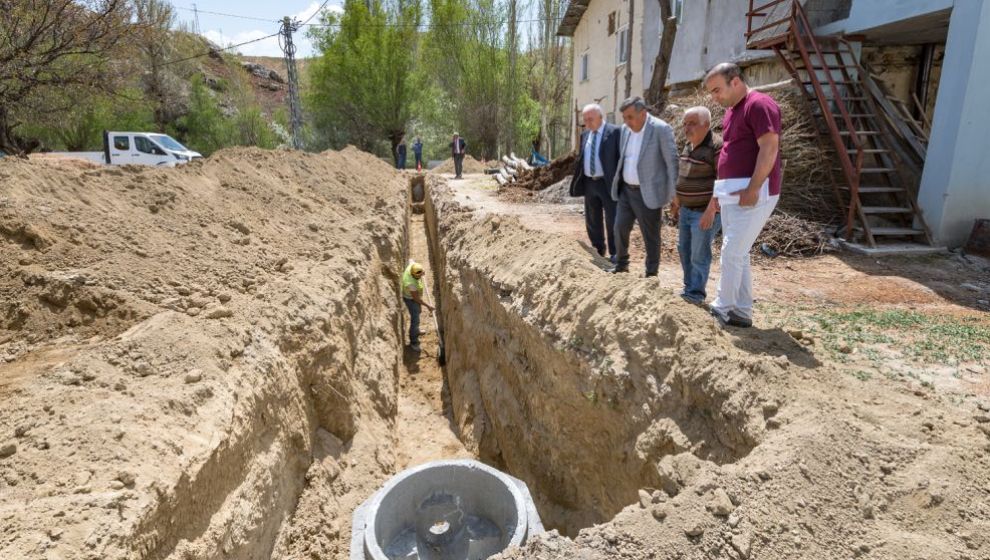 MASKİ'den İl Sınırındaki Köye Kanalizasyon Şebekesi