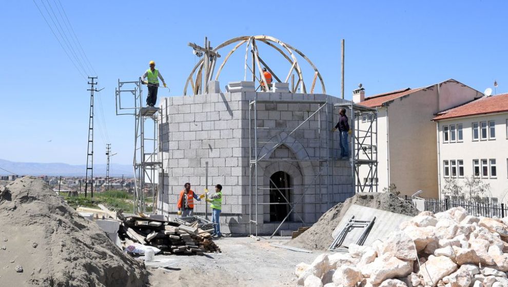 'Usta Şagirt Kümbeti' Yeniden İnşa Ediliyor!