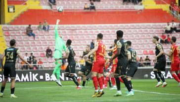 YMS, Kayserispor'a da Moral Oldu: 3-0