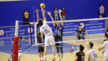 Voleybol Şampiyonasında Çeyrek Finalistler