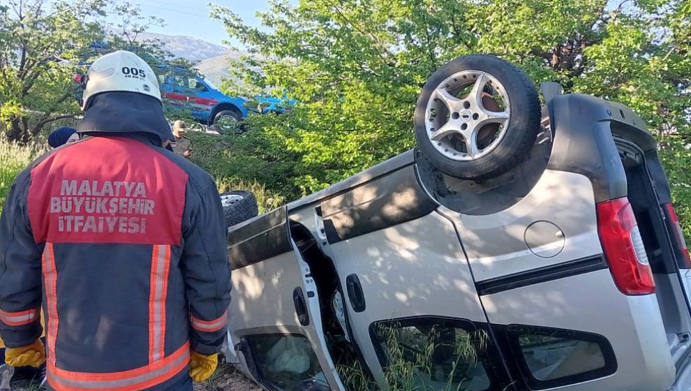 Feci Kaza.. 2'si Bebek 3 Kişi Hayatını Kaybetti