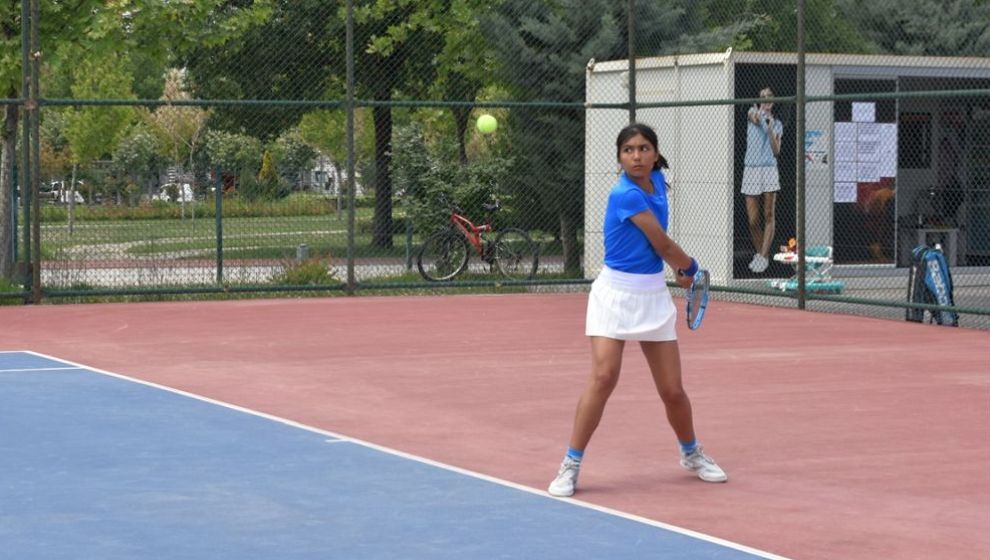 Küçükler Türkiye Tenis Birinciliği Malatya'da