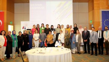 FKA 'Kadın Çalıştayları' Düzenledi