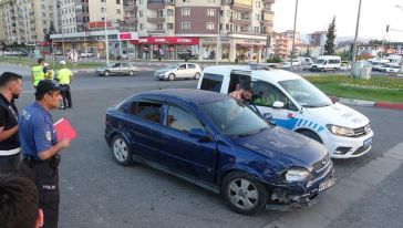 İl Merkezi ve Adıyaman Yolundaki İki Kazada 13 Kişi Yaralandı