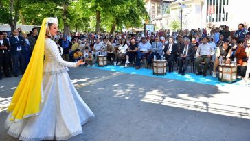 Kernek'te TÜRKSOY Grupları Gösterisi