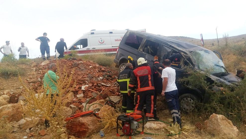 Şarampole Uçan Aracın Sürücüsü Yaralandı