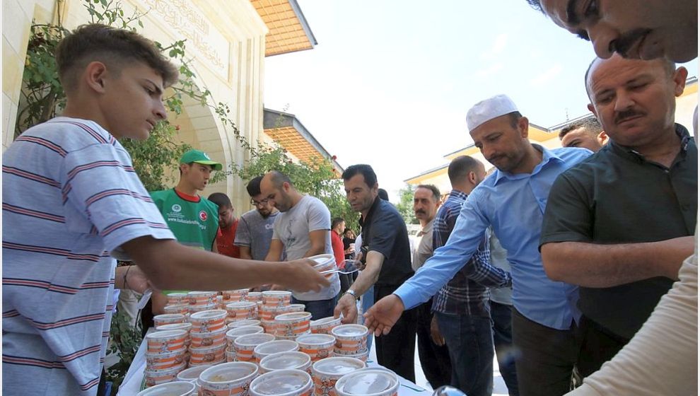 Somuncu Baba Külliyesi'nde Aşure Günü