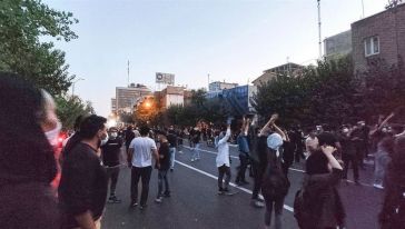İran'daki Gösterilerde Ölenlerin Sayısı 35'i Buldu
