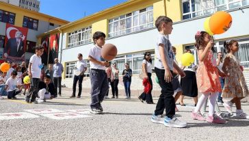 Okullarda Yeni Ders Yılı Başlıyor