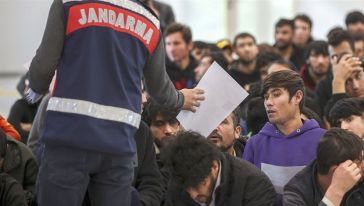 10 Ayda 97 Bin Göçmen Sınırdışı