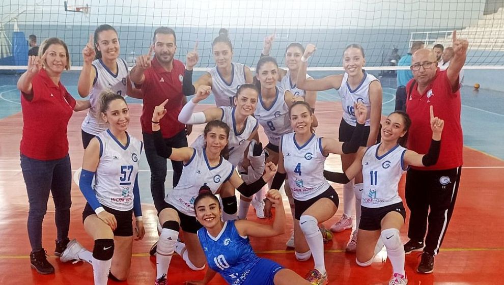 Voleybolda Galip Demirel O.O. 3'te 3 Yaptı