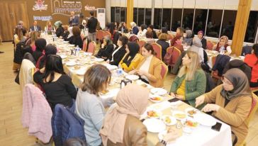 Battalgazi Belediyesi'nden Öğretmenlere Özel Kutlama