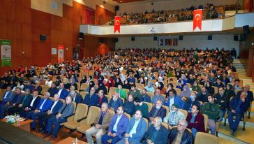 "Hayatımızın Merkezinde Namaz Olmalı"