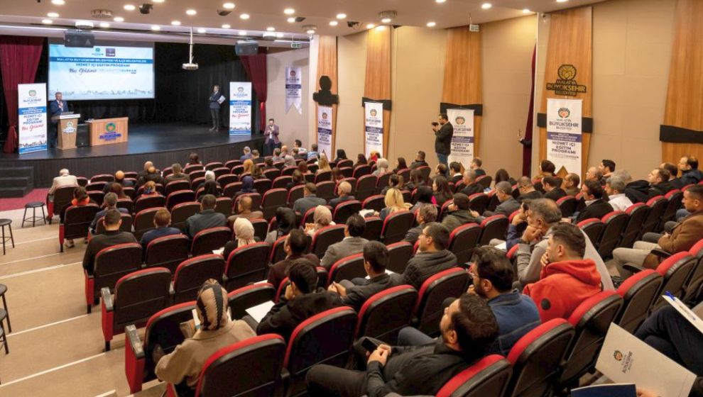 Büyükşehir'in Hizmet İçi Semineri Sona Erdi