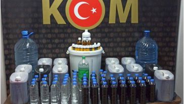 128 Litre 'Kaçak İçki' Ele Geçirildi