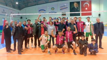 MBB Erkek Voleybol Takımı Galibiyetle Döndü