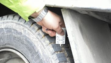 Trafik Ekiplerinden Kış Lastiği Denetimi