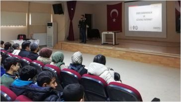 Yazıhan'da 600 Öğrenciye SİBERAY Anlatıldı