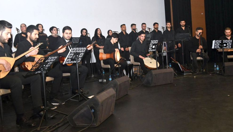 'Soğuk Kış Gecelerini Türkülerle Isıtıyoruz' Konseri