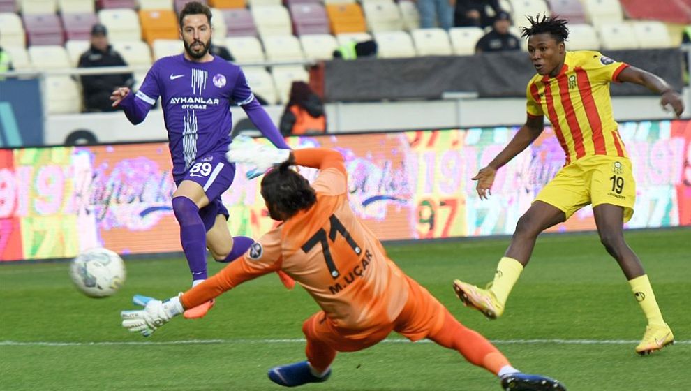 Malatya'da İlk Galibiyet 'En Erken' Golle Geldi.. 1-0